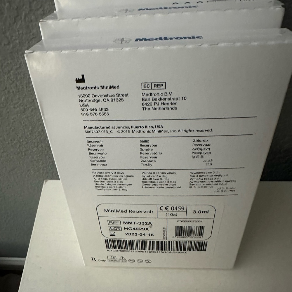 Medtronic reservoirs. 3 boxes of 10 reservoirs